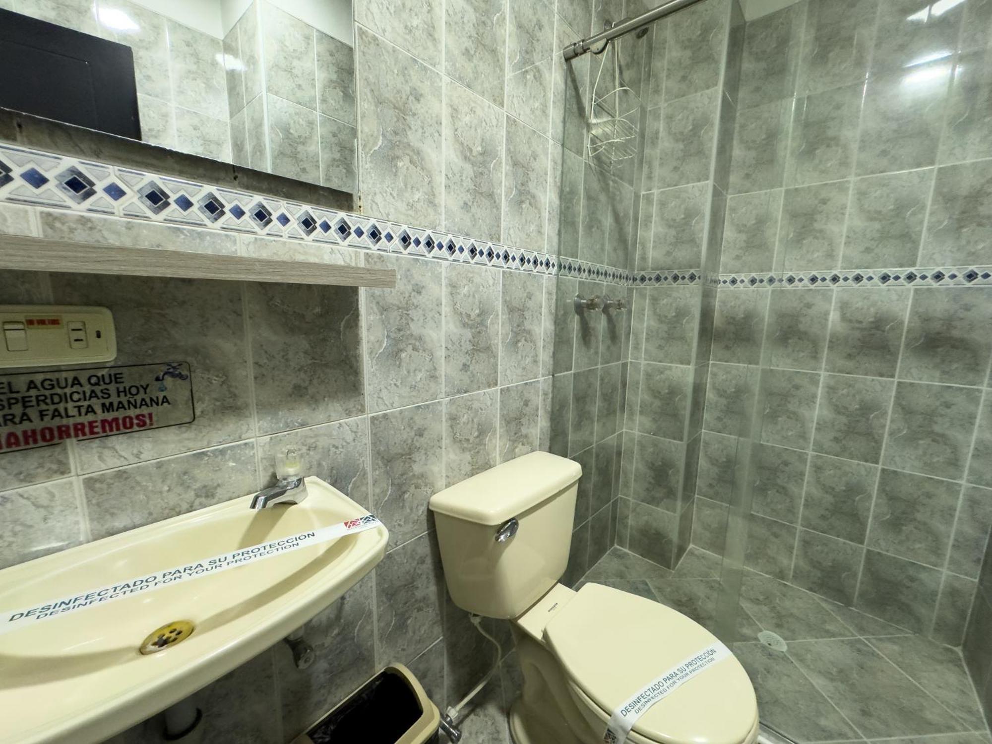 Hotel Macedonia Plaza Medellin Itagüí Zewnętrze zdjęcie