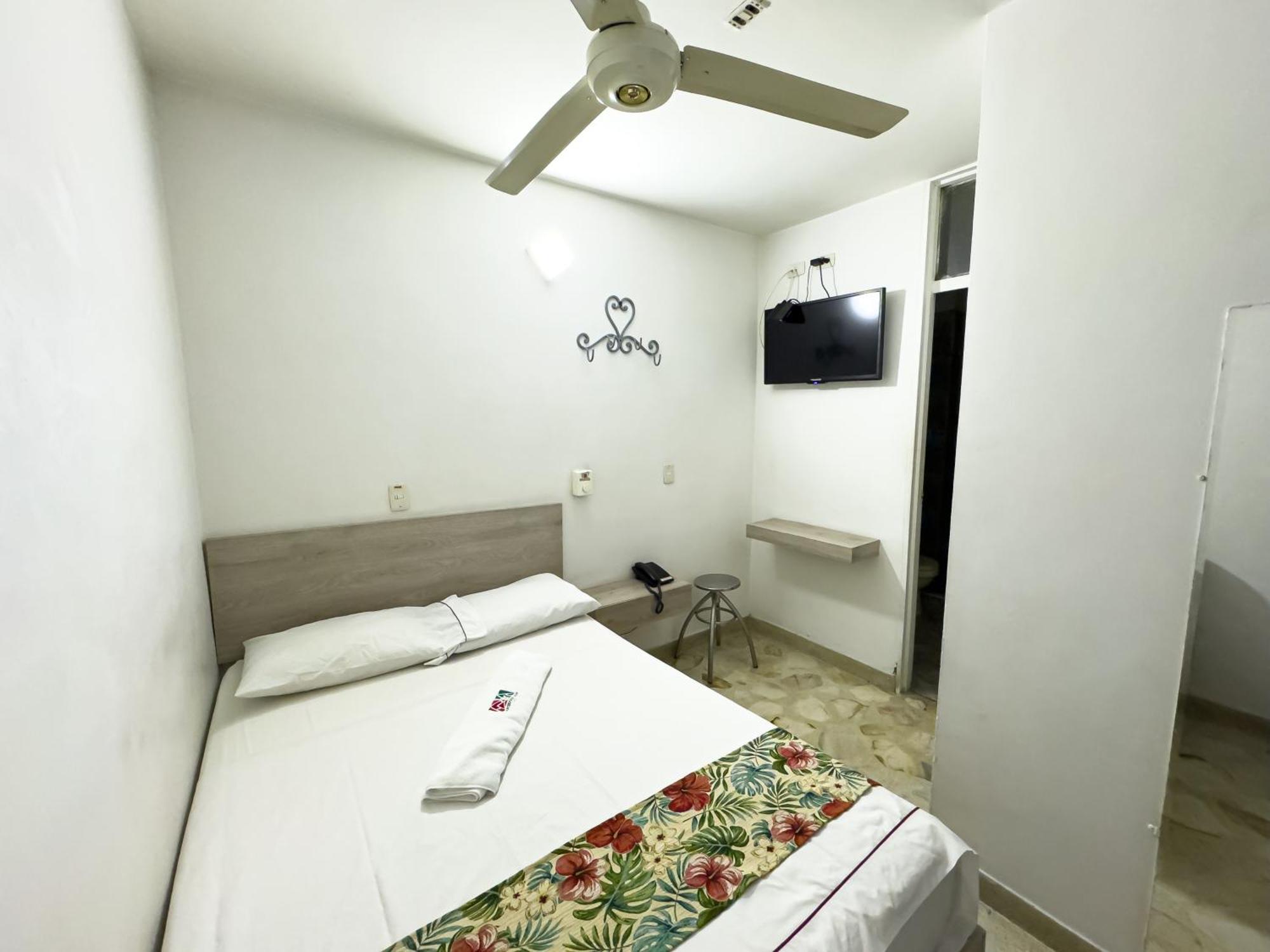 Hotel Macedonia Plaza Medellin Itagüí Zewnętrze zdjęcie
