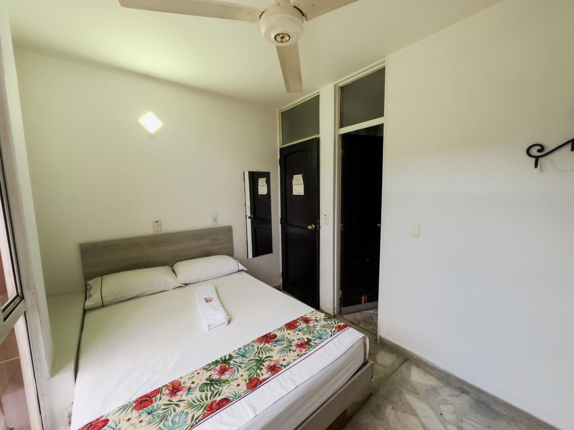 Hotel Macedonia Plaza Medellin Itagüí Zewnętrze zdjęcie